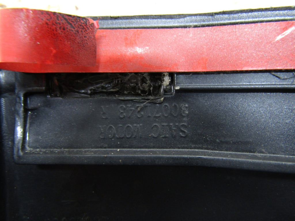 Lajsna praga błotnika desna MG 3 Saic Motor 11-24 obloga