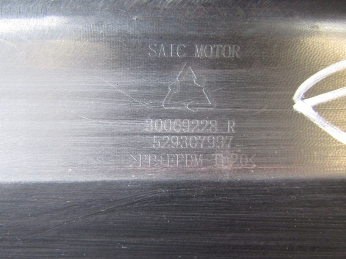 Lajsna praga desna MG 3 Saic Motor 11-24 obloga