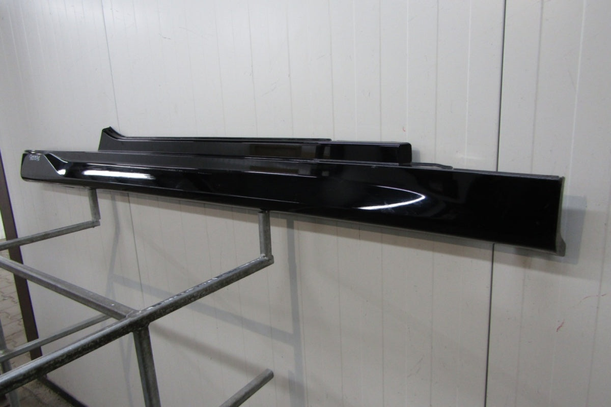 Lajsna praga desni MINI Cooper JCW 3D 24- sport cs F66 F67