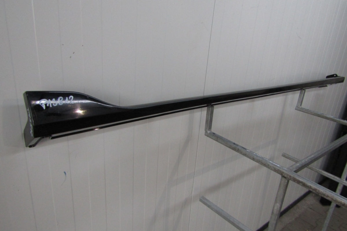 Lajsna praga desna Mazda 2 Demio Sport Black 14-