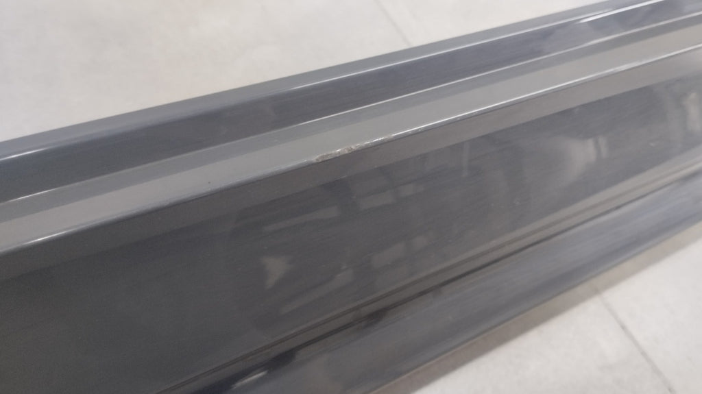 Lajsna praga desni BMW 1 F40 M paket 19-