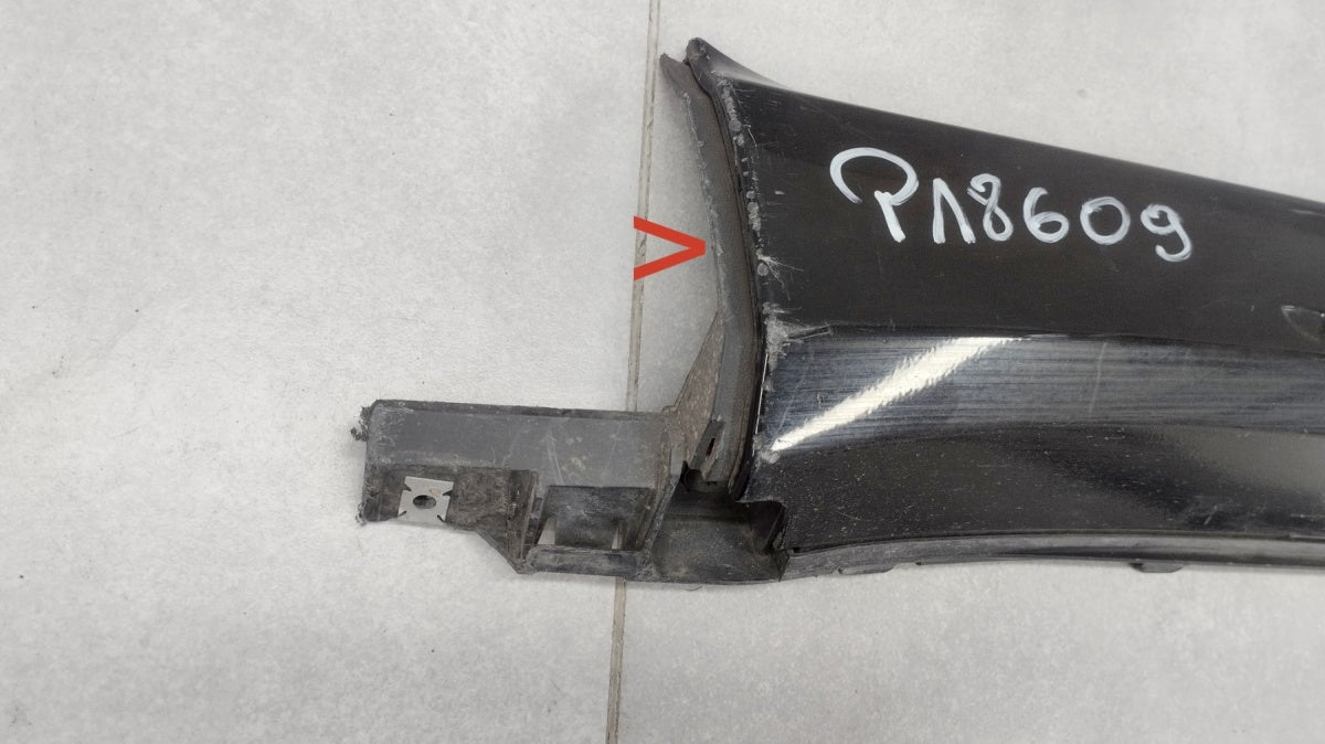 Lajsna praga desni VW TAIGO R LINE 2G7 21-