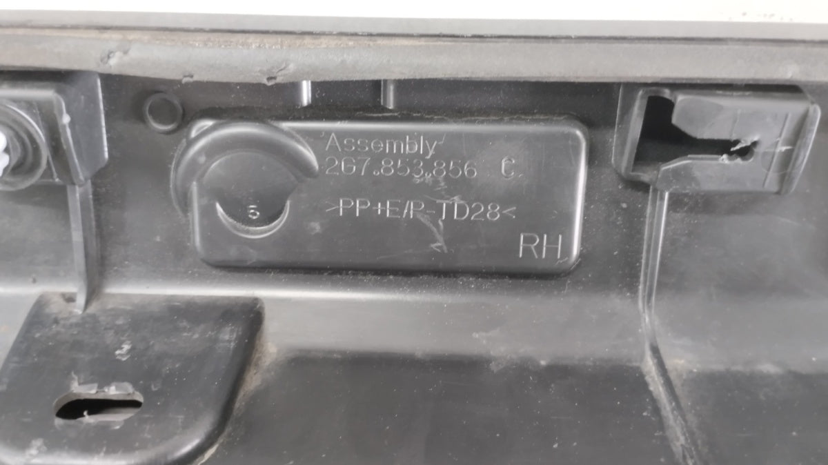 Lajsna praga desni VW TAIGO R LINE 2G7 21-