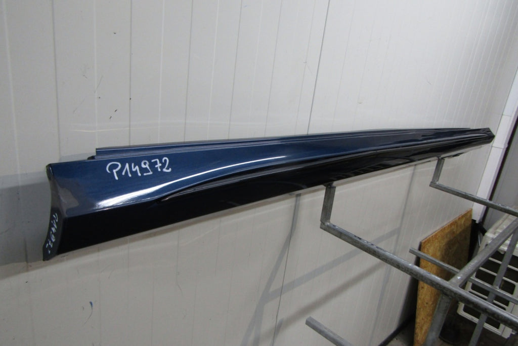 Lajsna praga desna Mercedes A 177 AMG 45 4.5 18-