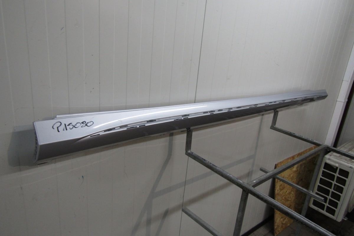 Lajsna praga desni Mercedes A 177 AMG 45 4.5 18-