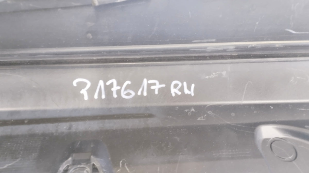 Lajsna praga desni Mercedes C 205 CABRIO AMG 14-