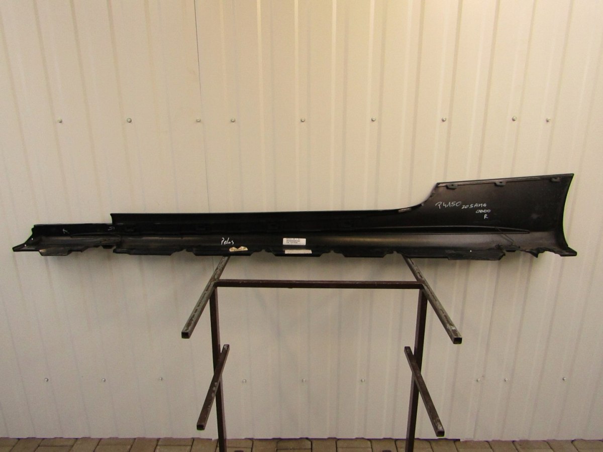 Lajsna praga desna Mercedes C 205 Cabrio AMG 14-