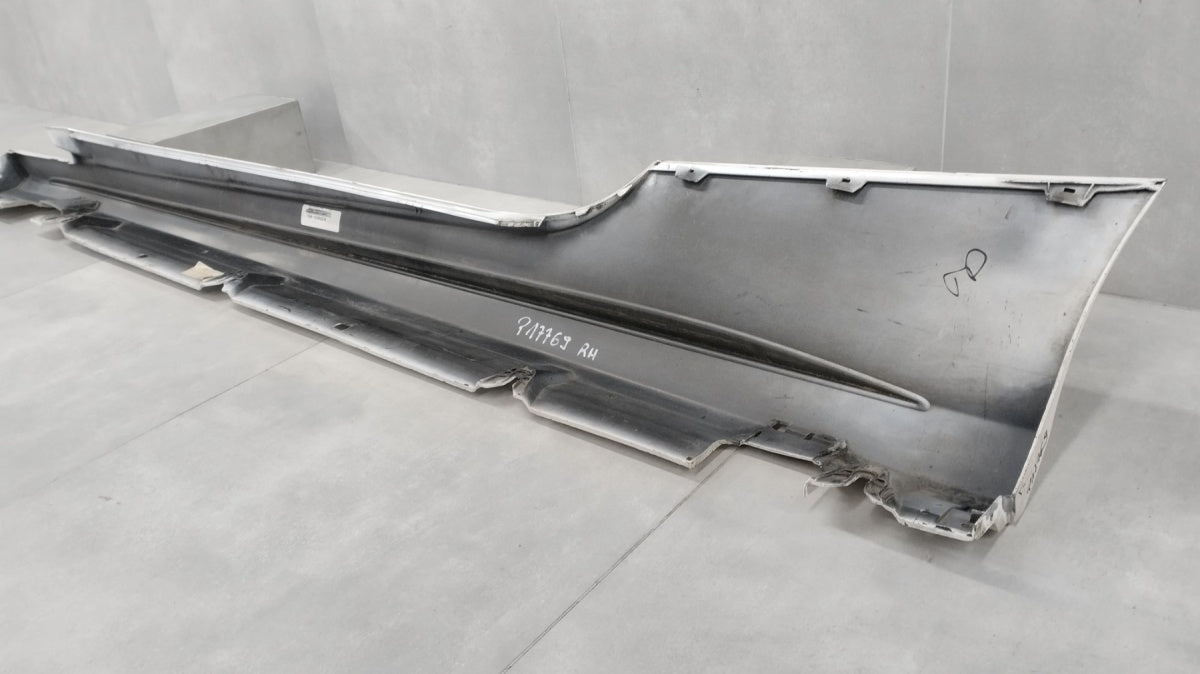 Lajsna praga desni Mercedes C 205 Coupe AMG 14-
