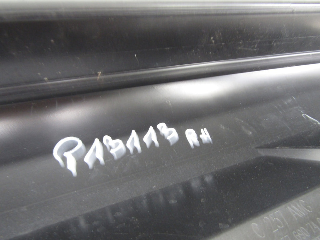 Lajsna praga desna Mercedes C 257 CLS AMG 18-