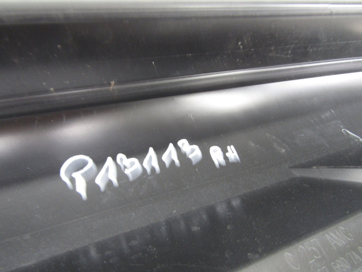Lajsna praga desna Mercedes C 257 CLS AMG 18-