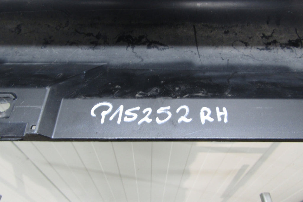 Lajsna praga desni Mercedes C 257 CLS AMG 18-