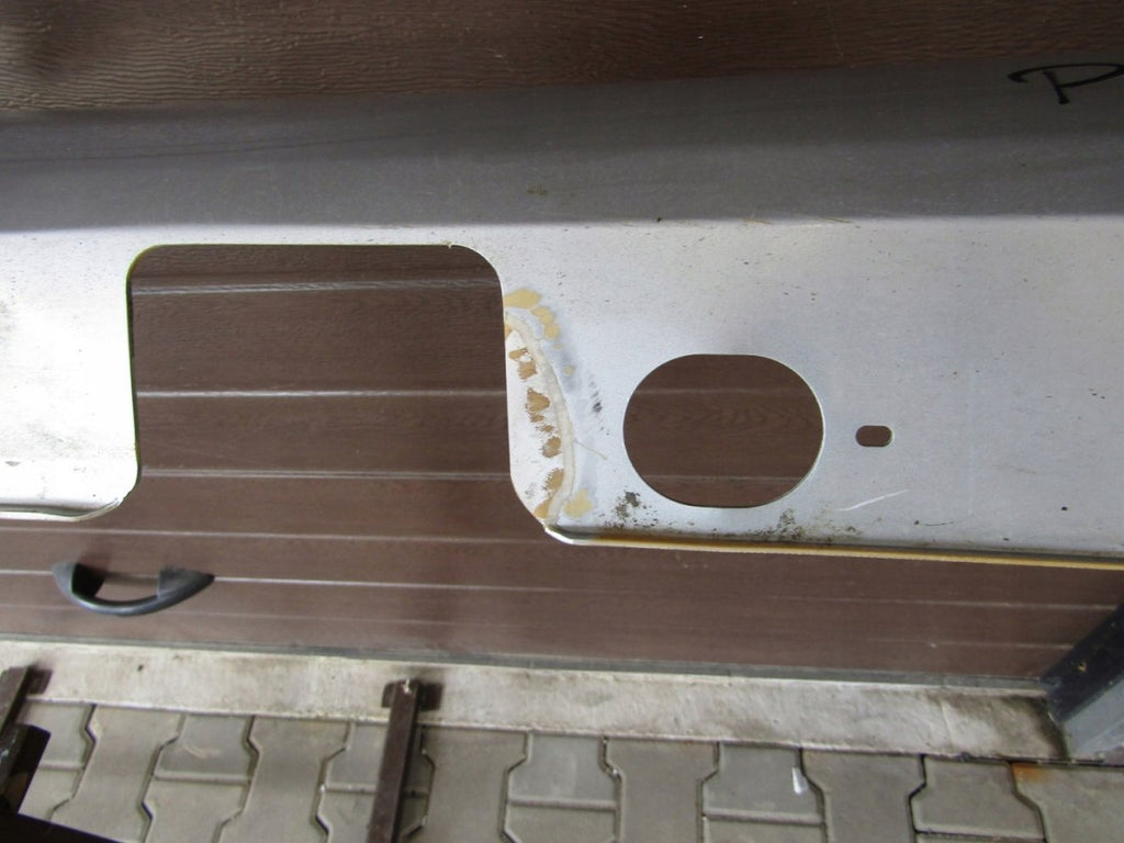 Lajsna praga desna Mercedes CL 216 PUR 05-