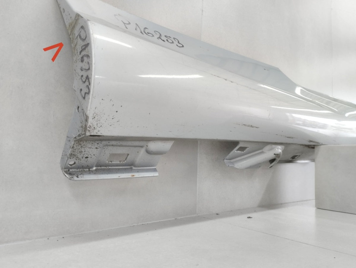 Lajsna praga desni Mercedes E 207 AMG Coupe 09-17