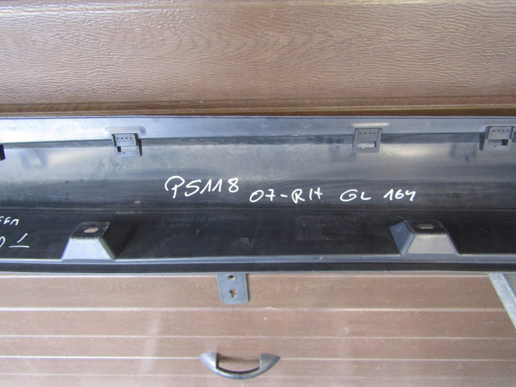 Lajsna praga desna Mercedes GL 164 obloga