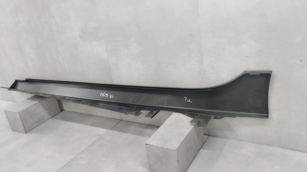 Lajsna praga desni BMW 1 F40 2 F44 19- próg