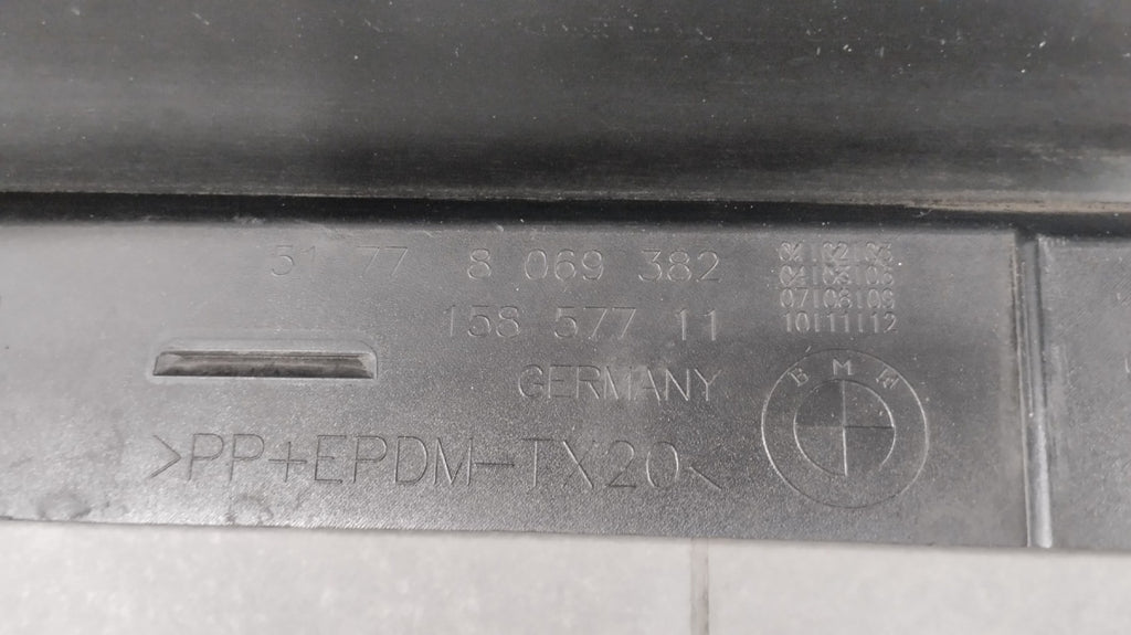 Lajsna praga desni BMW 3 G20 G21 M paket 18-