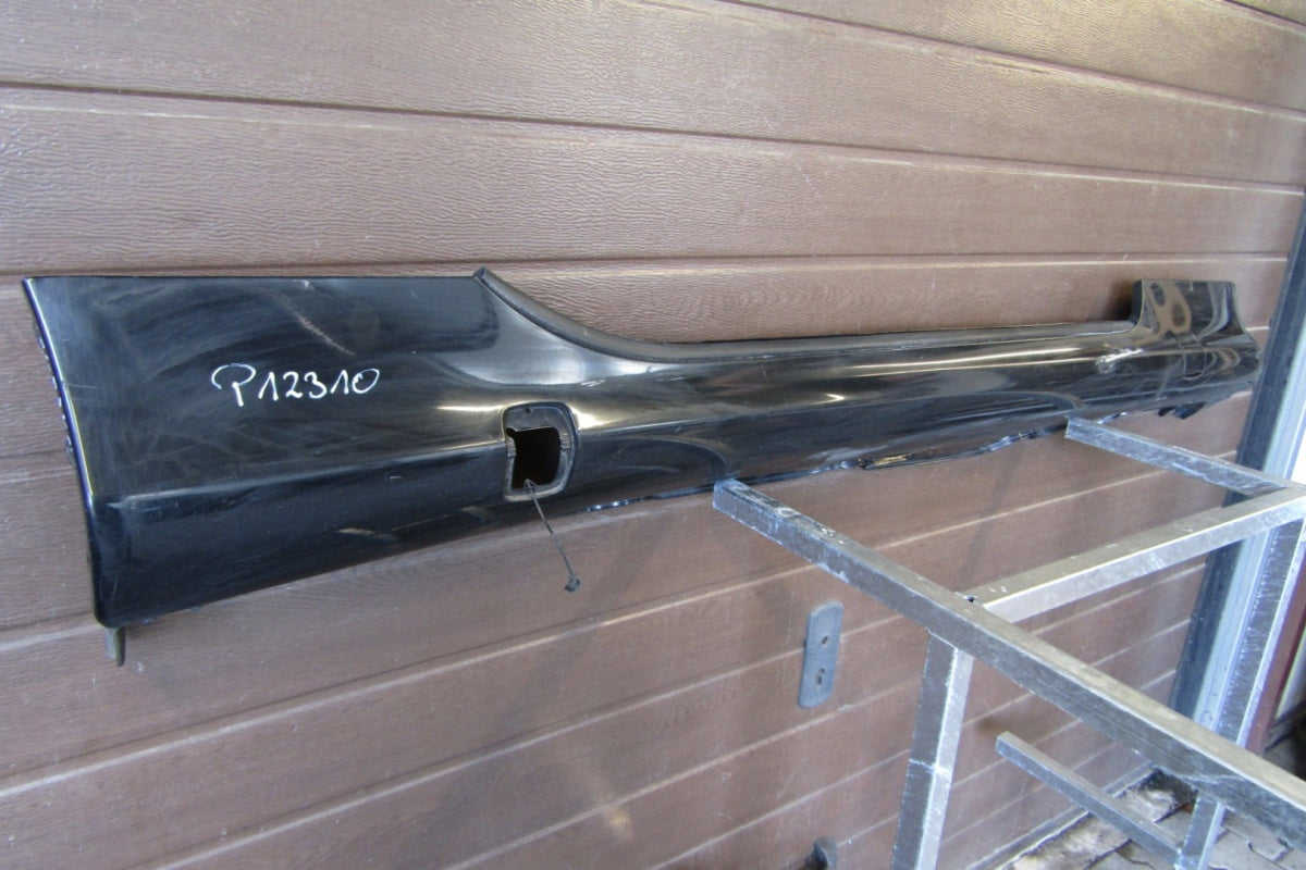 Lajsna praga desna Mercedes SL 230 R230 01-