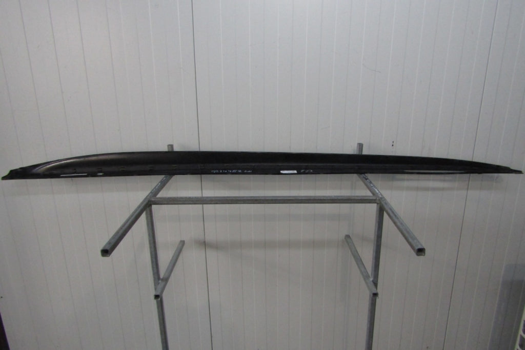 Lajsna praga lijeva Mercedes SL R 232 AMG 22-