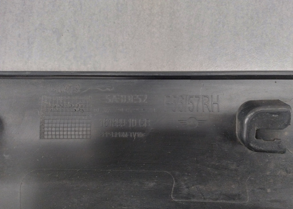 Lajsna praga desni Mini Cooper F56 F57 13-24