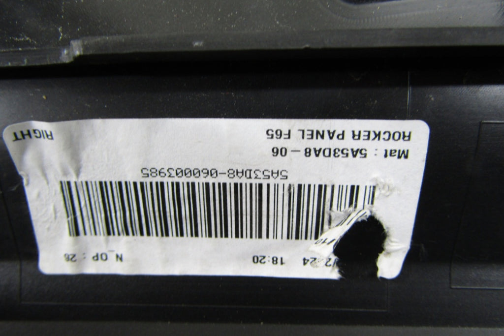Lajsna praga desni Mini Cooper S JCW Trim F65 5d 24-