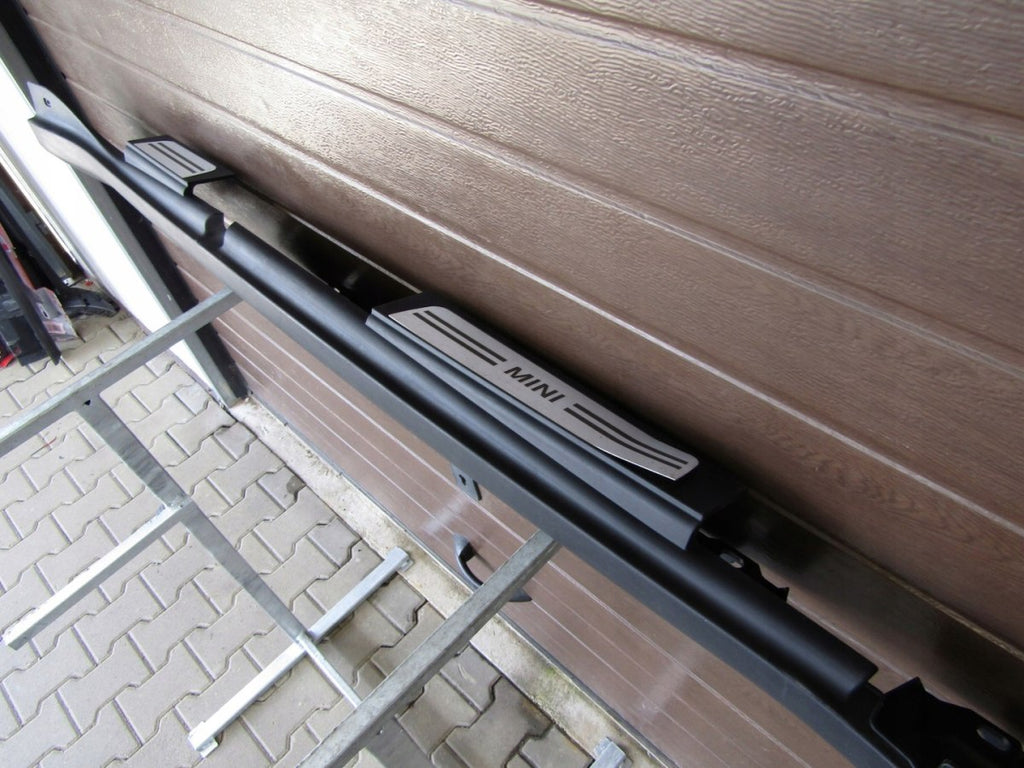 Lajsna praga desna Mini Countryman 10-16 R60
