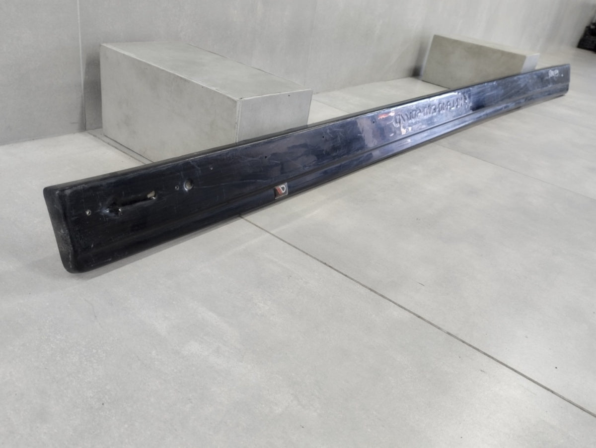 Lajsna praga lijevi Mitsubishi Lancer sedan Evo Maxton Design X10 07-17