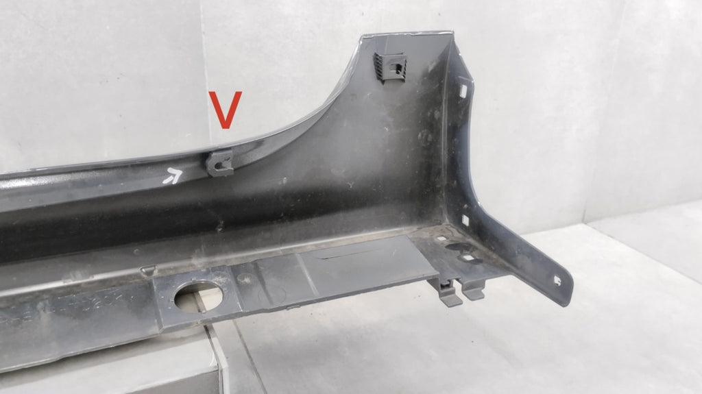 Lajsna praga desni Toyota Yaris 4 IV 20- Mazda 2 22- Hybrid