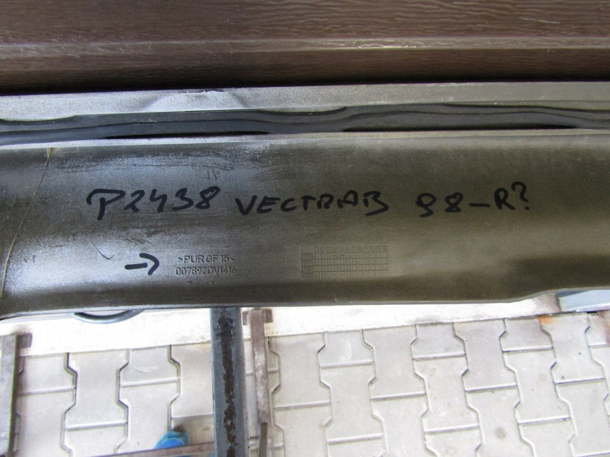 Lajsna praga desna Opel Vectra B IRMSCHER 98-