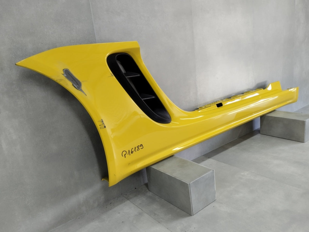 Lajsna praga desni Porsche 718 Boxster Cayman 982 16-2025