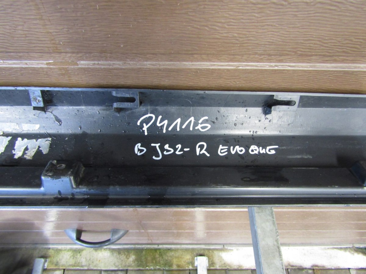 Lajsna praga desna Range Rover Evoque BJ32-10154