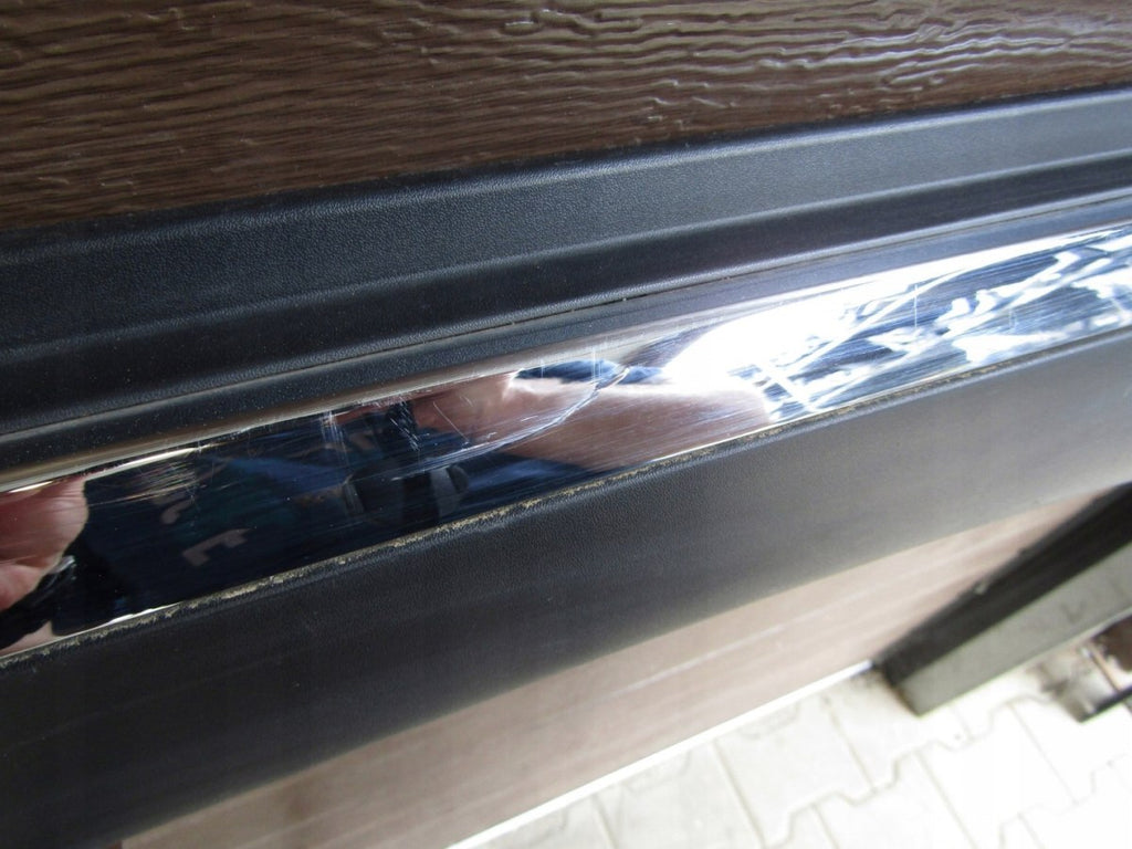 Lajsna praga desna Ssangyong Rexton Y-290 12-17