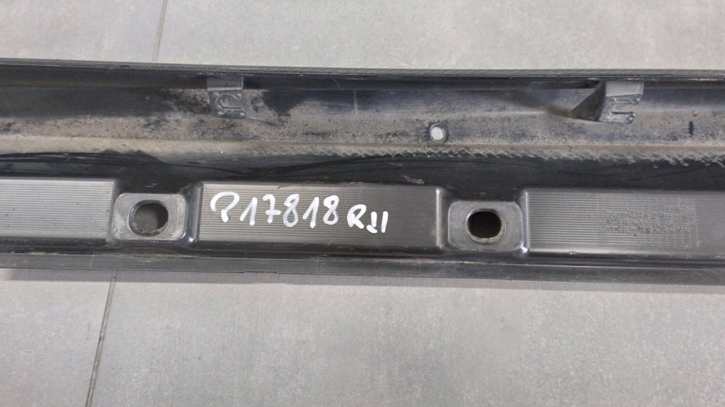 Lajsna praga desni Suzuki Swift Sport MK6 17-24 sport