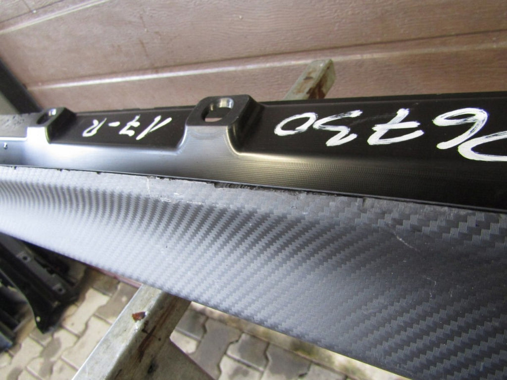 Lajsna praga desna Suzuki Swift Sport MK6 17-24 sport