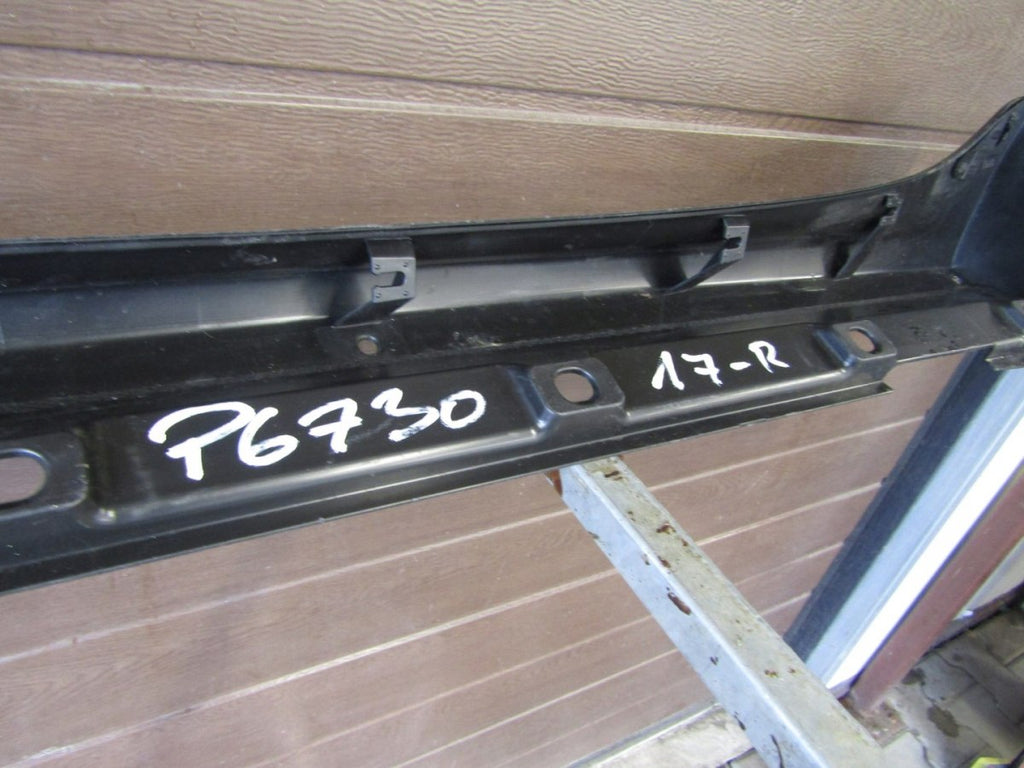 Lajsna praga desna Suzuki Swift Sport MK6 17-24 sport