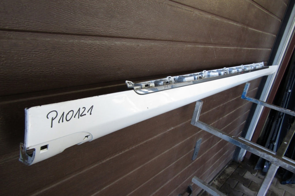 Lajsna praga desna Tesla S hrom Lift 16-