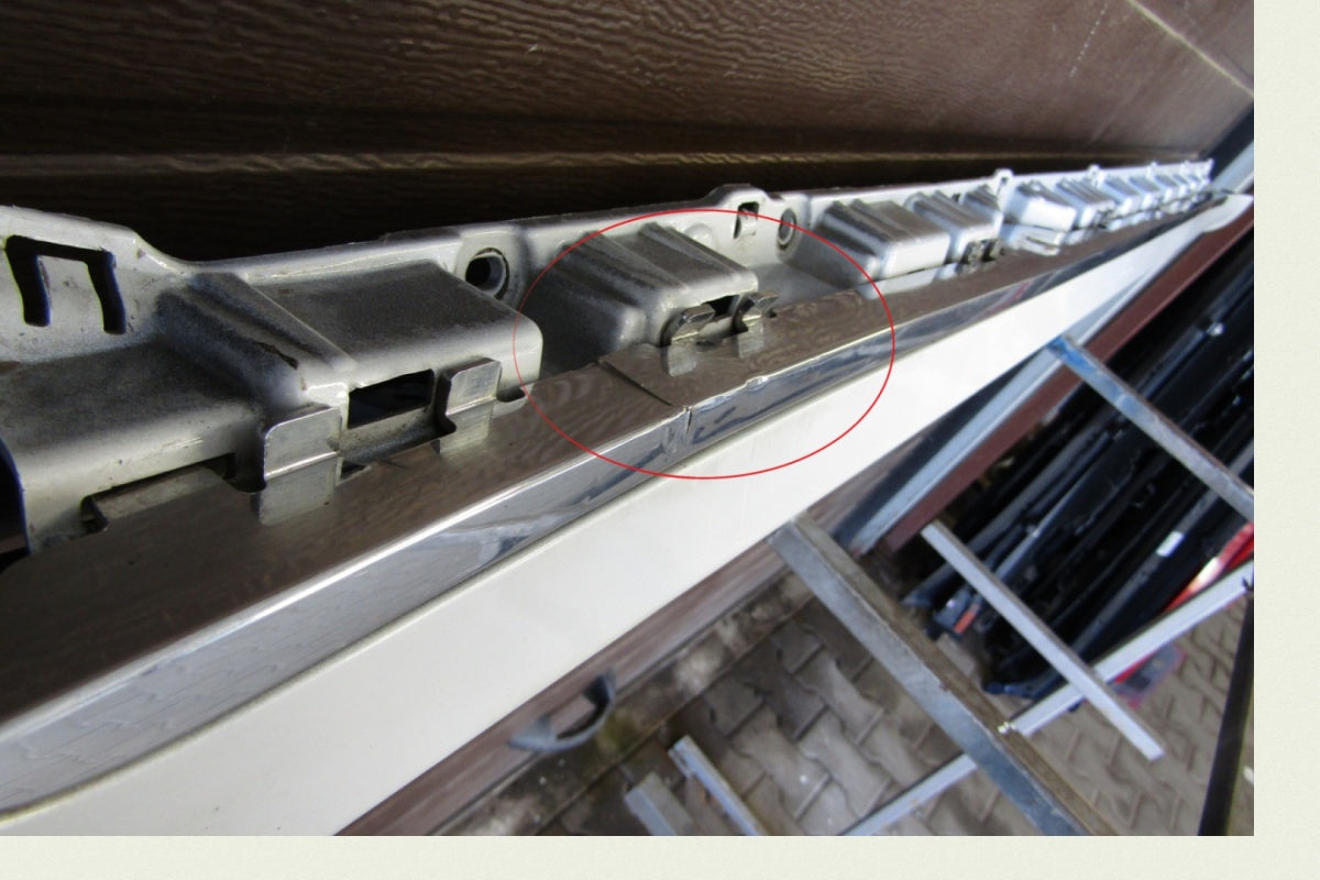 Lajsna praga desna Tesla S hrom Lift 16-
