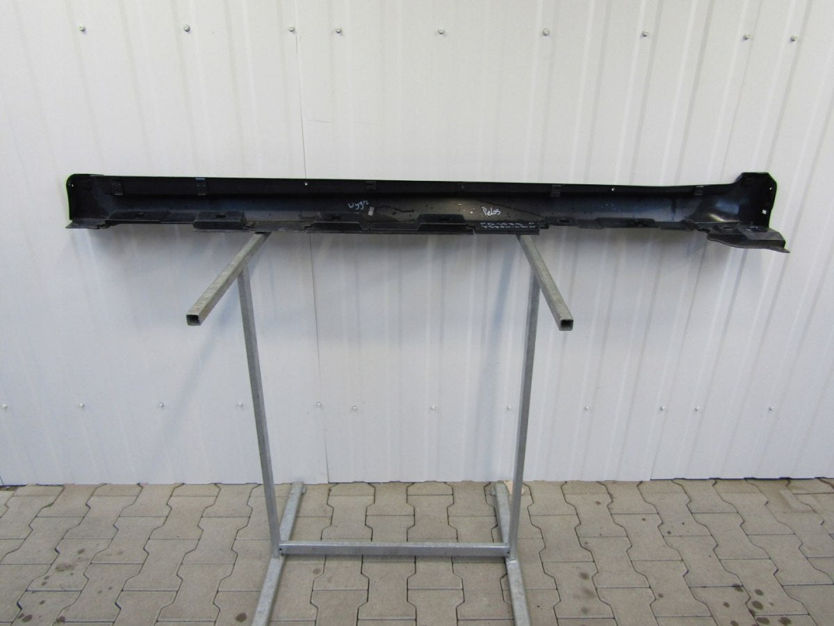 Lajsna praga desna Toyota Avensis T27 09- próg