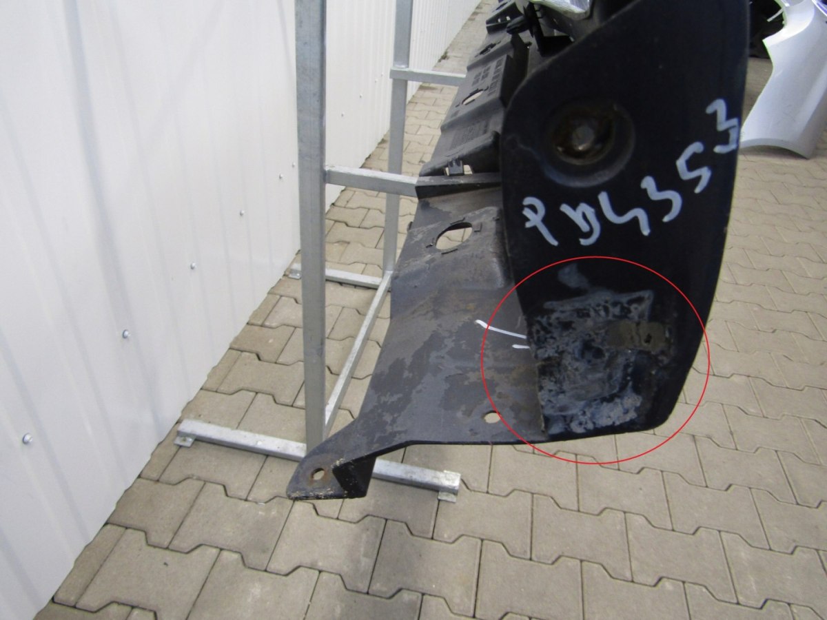 Lajsna praga desna Toyota Avensis T27 09- próg