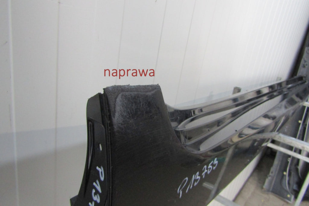 Lajsna praga desna Toyota Camry XV70 17- 75850 33130