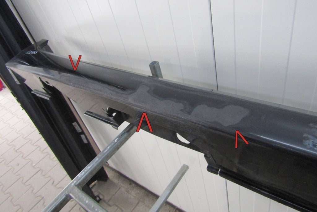 Lajsna praga desna Toyota Camry XV70 17- 75850 33130