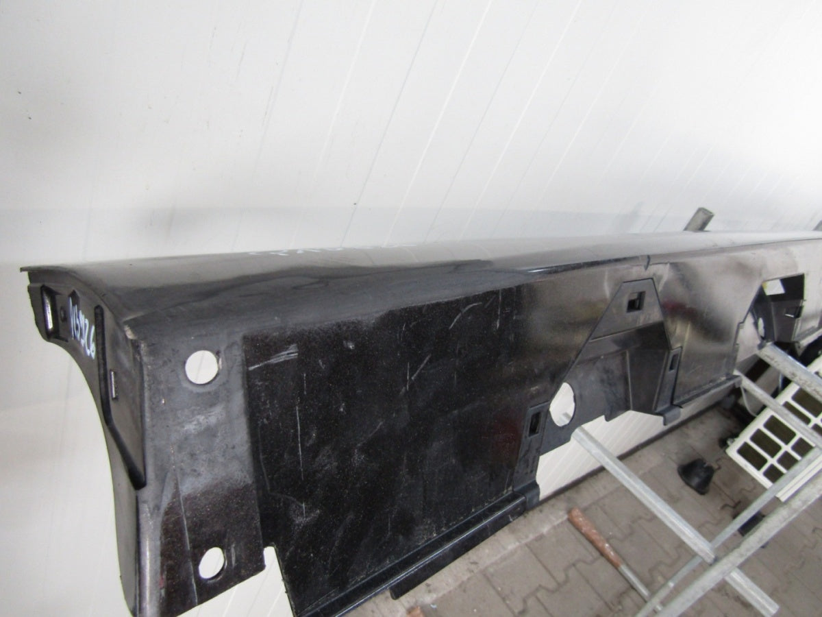 Lajsna praga desna Toyota Camry XV70 17- 75850 33130
