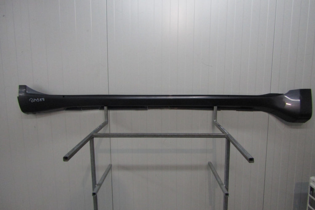 Lajsna praga desna Toyota Land Cruiser 150 09- 5D JM150