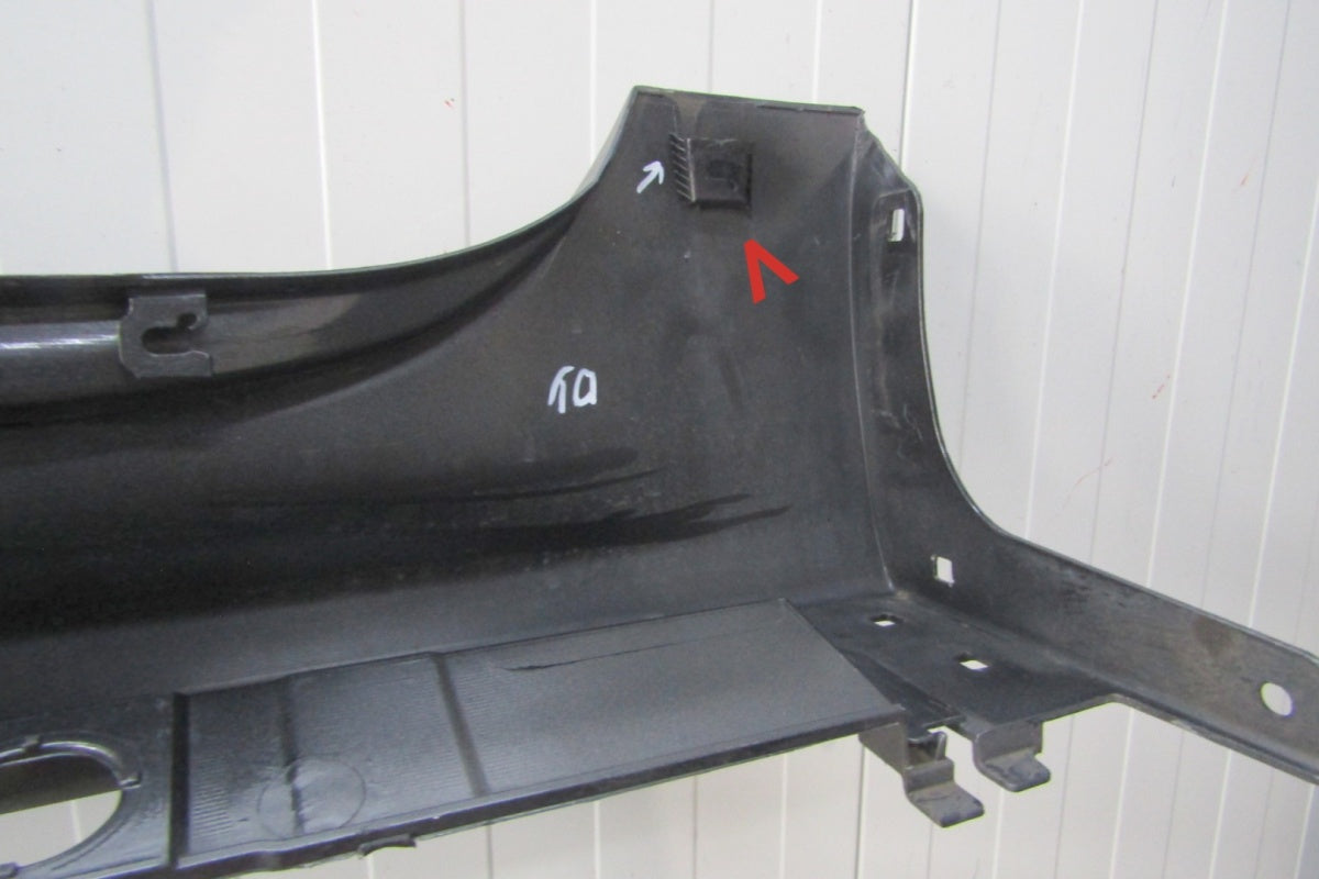 Lajsna praga desna Toyota Yaris 4 IV 20- Mazda 2 22- Hybrid