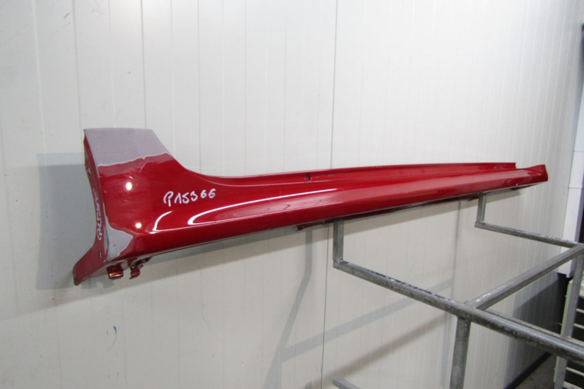 Lajsna praga desni Toyota Yaris 4 IV 20- Mazda 2 22- Hybrid