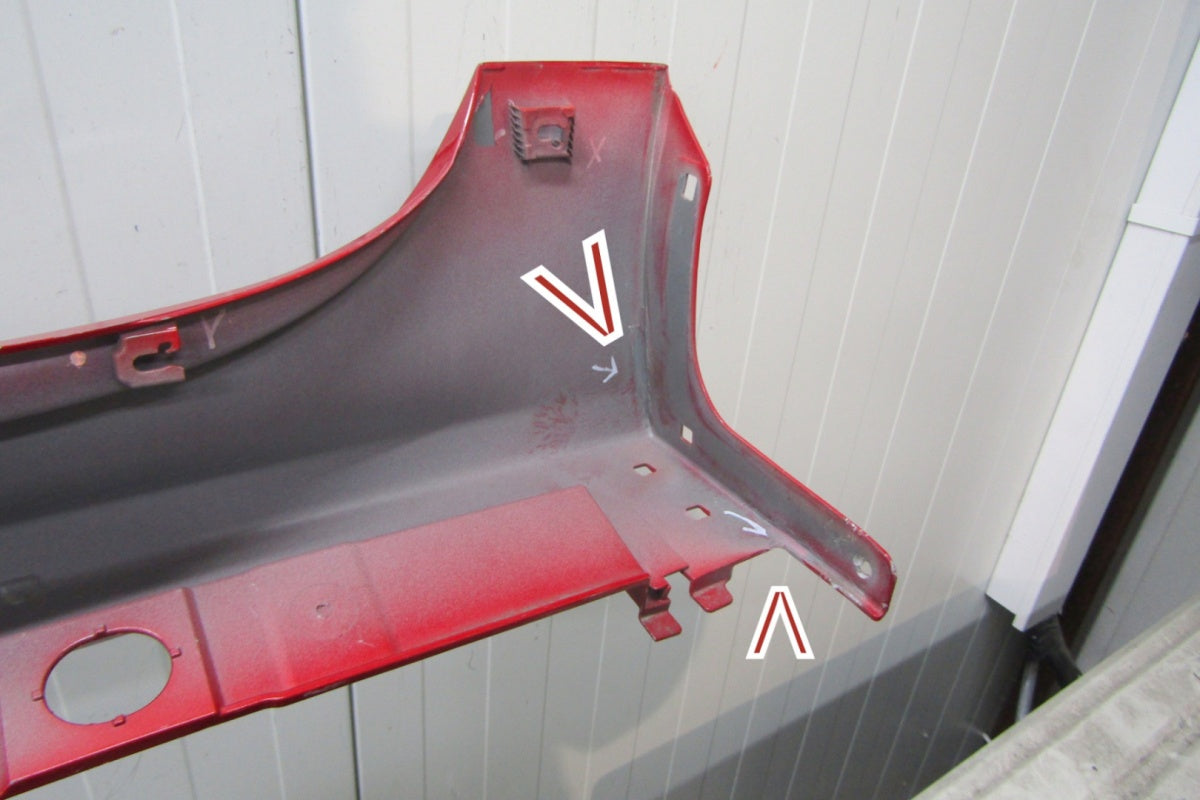 Lajsna praga desni Toyota Yaris 4 IV 20- Mazda 2 22- Hybrid