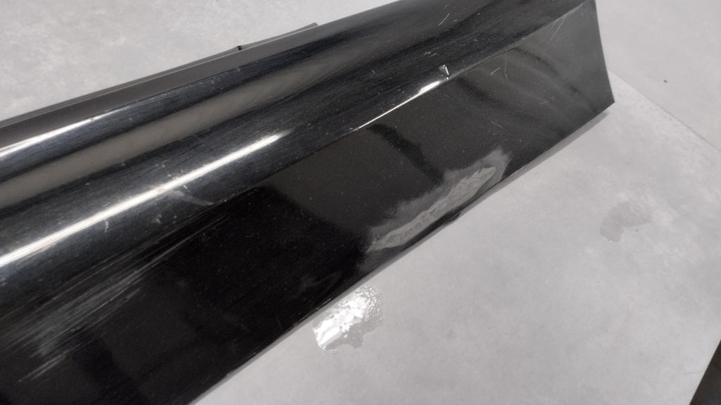 Lajsna praga desni VOLVO S60 III V60 II 18-