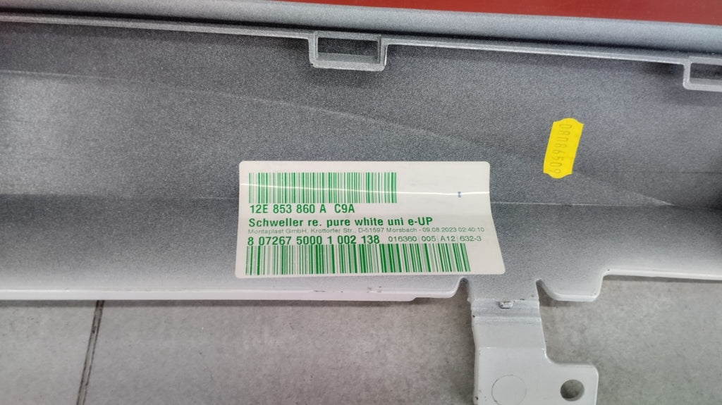 Lajsna praga desni VW E UP 13- 1S0 E-UP GTI