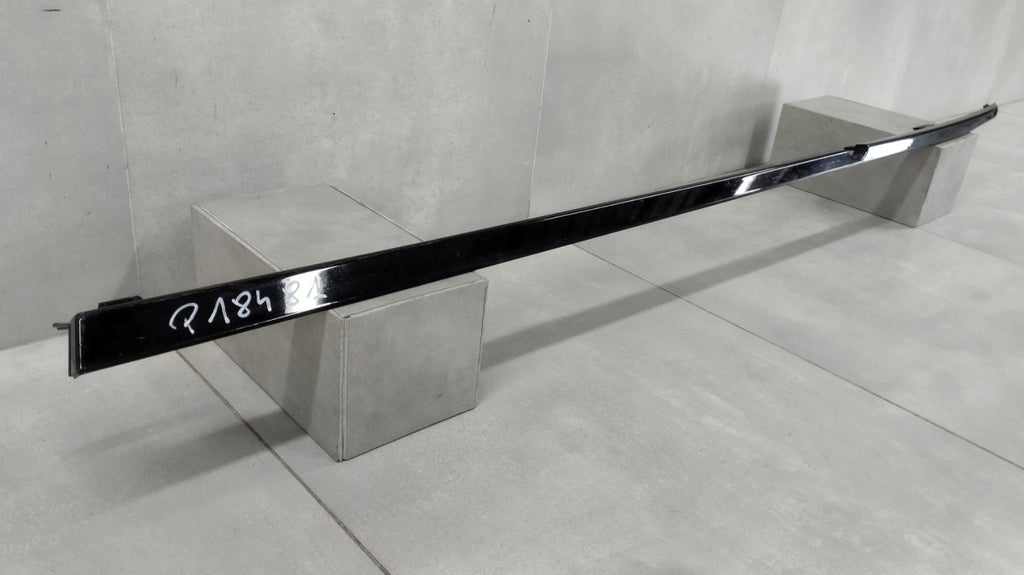 Lajsna praga desni BMW i5 G60 G61 E Drive Elektryk M60 23- sedan kombi