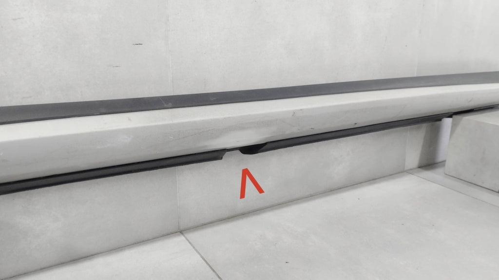 Lajsna praga desni Ford Fiesta Active MK8 18-