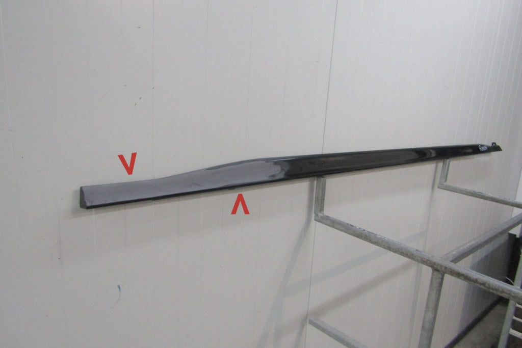 Lajsna praga desna VW Golf 8 5H0 R Line HB 19-